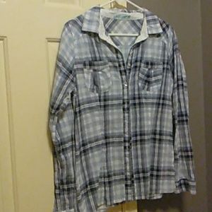Boyfriend flannel .. cute and comfy